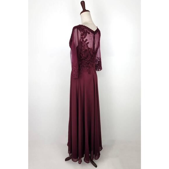 Chicas Missy Maxi Dress Lace Sleeve Gown Women XL Burgundy Formal Elegant NWT - Picture 9 of 16